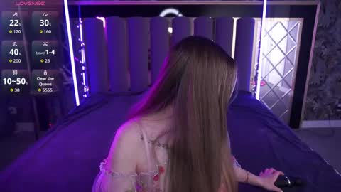 danielareign online show from 04.26.26