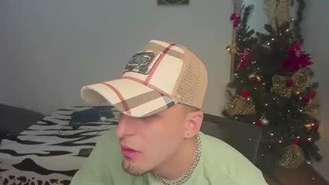 danielfiestaa online show from 12.05.24