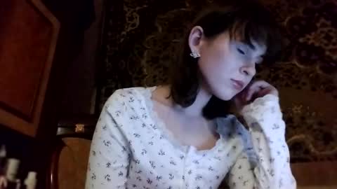 Snapshot of daniella_quizas chatting on 02.19.26 daniella_quizas online show from 02.19.26