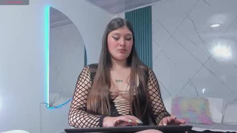 Snapshot of danielle_april chatting on 10.03.25 Danielle online show from 10.03.25