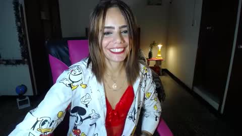 Angie online show from 01.08.25
