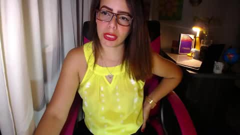 Angie online show from 05.04.26