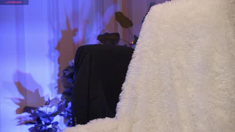 Danielle online show from 01.16.25