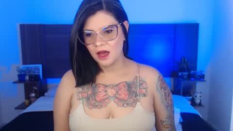 daniellerain online show from 02.09.25