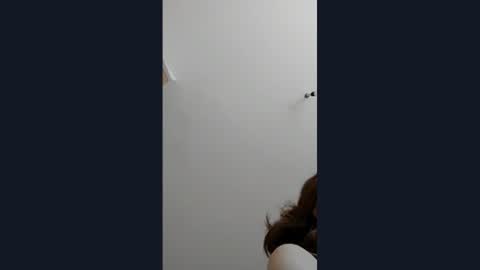 Mia online show from 06.29.26