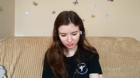 Mia online show from 07.09.26