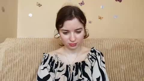 Mia online show from 07.18.26