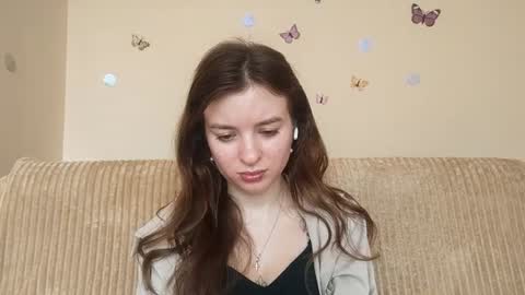Mia online show from 07.22.26