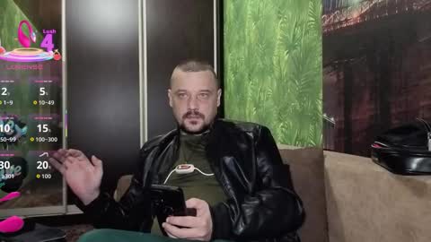 Snapshot of danielocool chatting on 09.25.25 DanieloCool online show from 09.25.25