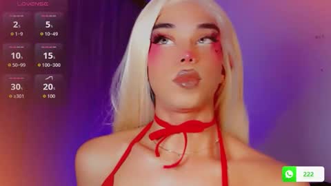 Snapshot of daniilee_ chatting on 01.06.26 DANNI LEE online show from 01.06.26