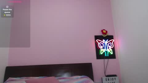 Snapshot of danika_bellaa chatting on 07.23.26 K A R O L online show from 07.23.26