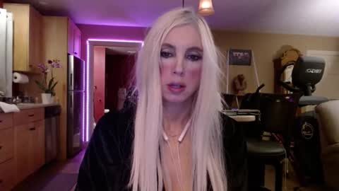 DanikaWhite69 online show from 03.02.25