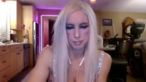 DanikaWhite69 online show from 03.19.26