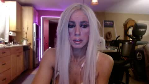 DanikaWhite69 online show from 04.16.26