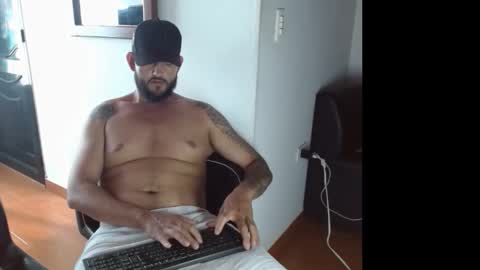 Snapshot of daniloh_xxx chatting on 02.11.26 daniloh_xxx online show from 02.11.26