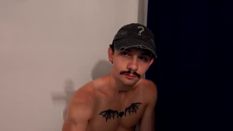 Snapshot of danilorenz0 chatting on 06.08.26 Dani Lorenzo online show from 06.08.26