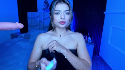 Dani Phonenix online show from 01.01.25