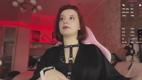 Snapshot of daniredheadevil chatting on 01.10.25 Your mistress Dani online show from 01.10.25