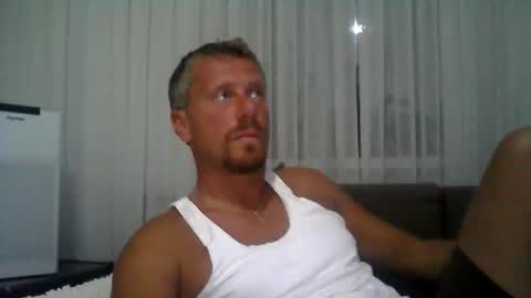 Snapshot of danisami12345 chatting on 09.14.25 daniel online show from 09.14.25