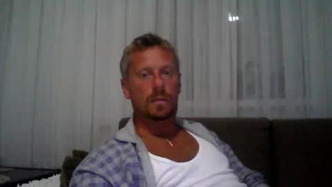 Snapshot of danisami12345 chatting on 09.24.25 daniel online show from 09.24.25