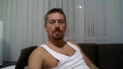 Snapshot of danisami12345 chatting on 12.20.25 daniel online show from 12.20.25