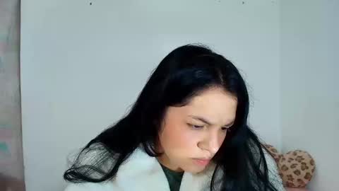 Snapshot of danna_1111 chatting on 10.15.25 danna online show from 10.15.25