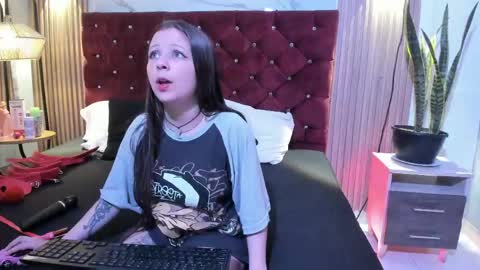 Danna  online show from 04.29.26