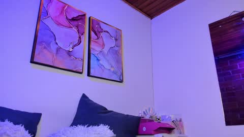 Snapshot of danna_lovs chatting on 01.13.25 Danna Lovs online show from 01.13.25