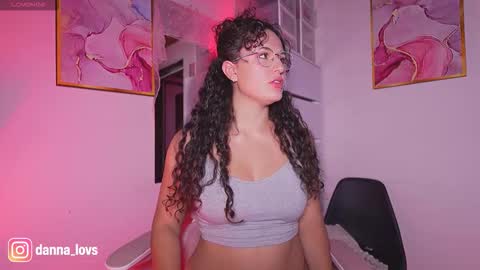 Snapshot of danna_lovs chatting on 09.26.25 Danna Lovs online show from 09.26.25