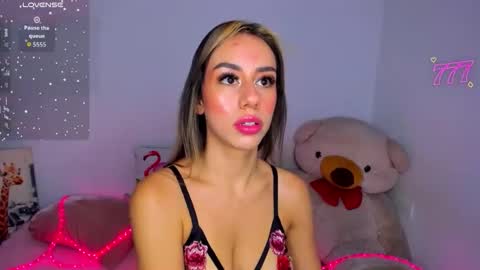 Danna Rhodes online show from 05.08.26