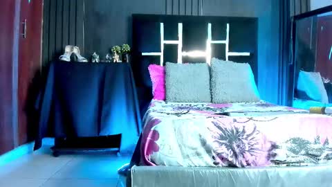 Danna online show from 10.26.25