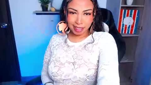 Snapshot of danna_schmidt23 chatting on 06.13.26 Danna online show from 06.13.26