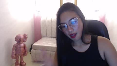 danna_sweet_s online show from 10.23.25