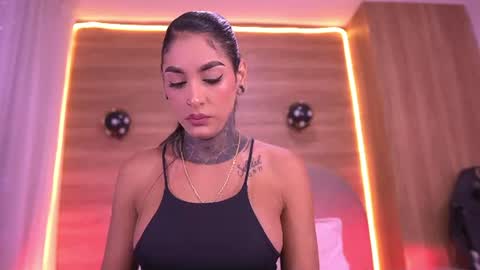 Danna Berlin  online show from 06.16.26