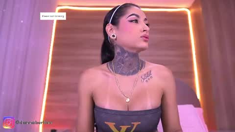 Danna Berlin  online show from 07.17.26