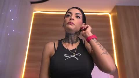 Danna Berlin  online show from 07.27.26