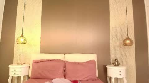 Snapshot of dannadoll69 chatting on 12.05.25 Dannamunoz130 online show from 12.05.25