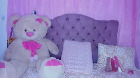 Snapshot of dannajeins chatting on 02.25.26 Danna Sofia jeins online show from 02.25.26