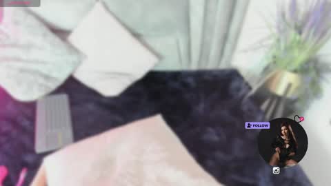 Danna online show from 04.20.26