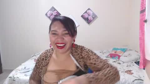 dannamomcerratt online show from 06.13.26