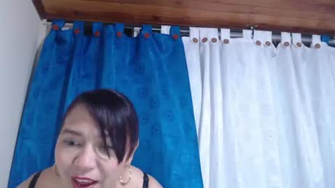 dannamomcerratt online show from 07.02.26