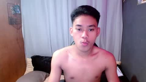 Snapshot of danner_fuckerxx chatting on 07.24.26 DANNER online show from 07.24.26