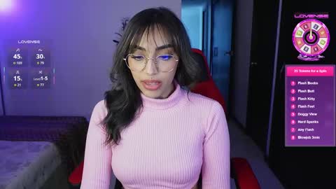 Snapshot of dannielle_ chatting on 10.23.25 online show from 10.23.25