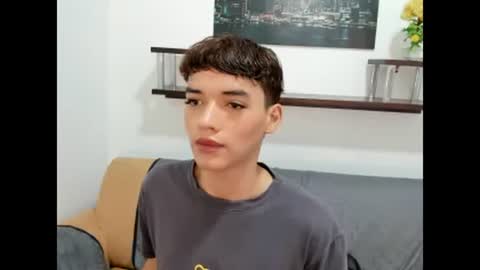 Snapshot of danniels_sweet chatting on 01.10.25 danniels_sweet online show from 01.10.25