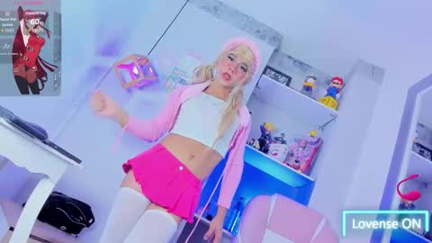 Danni  Sebastian online show from 10.15.25