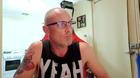 Snapshot of dannozdirekt chatting on 11.14.25 dannozdirekt online show from 11.14.25