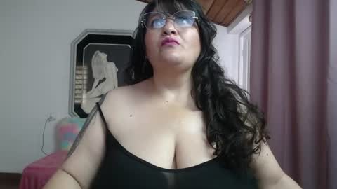 Snapshot of danny_bigtits chatting on 06.12.26 danny_bigtits online show from 06.12.26