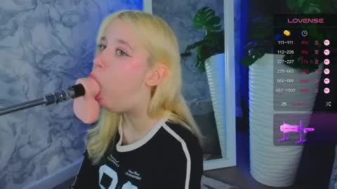 Julia online show from 04.23.26