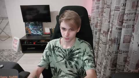 Snapshot of danny_fox888 chatting on 12.19.24 Daniel online show from 12.19.24