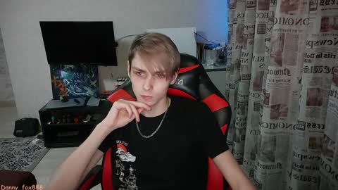 Snapshot of danny_fox888 chatting on 01.06.25 Daniel online show from 01.06.25